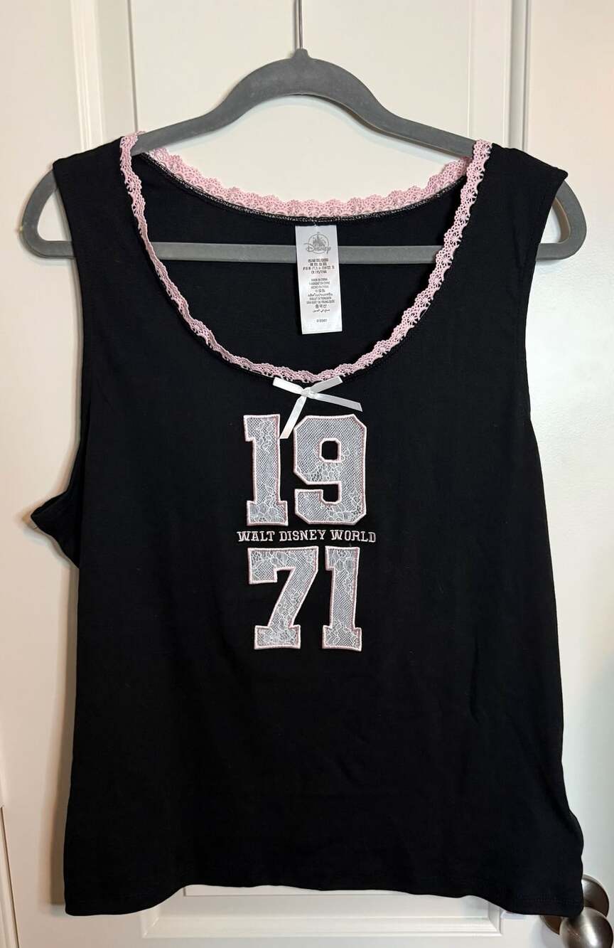 NWT Disney Walt Disney World Tank Top Size XXL Black Lace